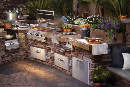 Professional Tips for Building an Outdoor Kitchen in Florida | Home Construction | Stanley Homes 