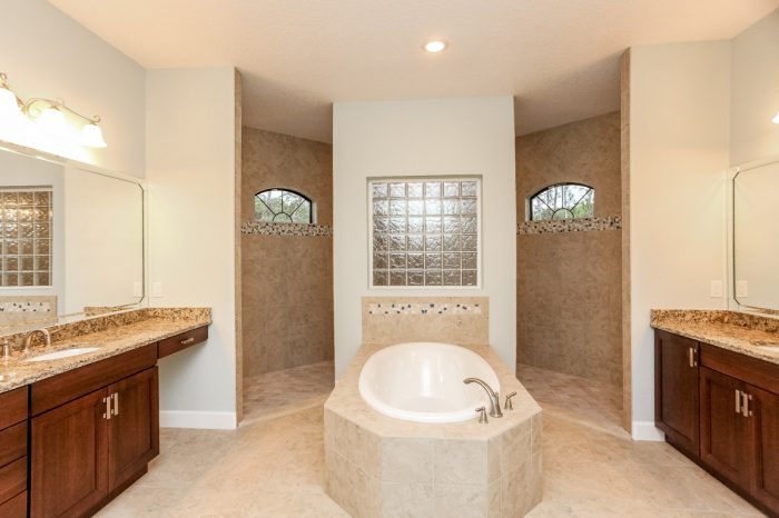 Custom Bathroom Design Ideas by Stanley Homes in Viera FL (1)
