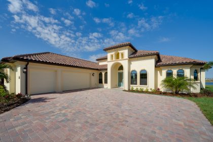 finished home walk through Marsh Harbor II floor plan by Stanley Homes in Viera FL (1)