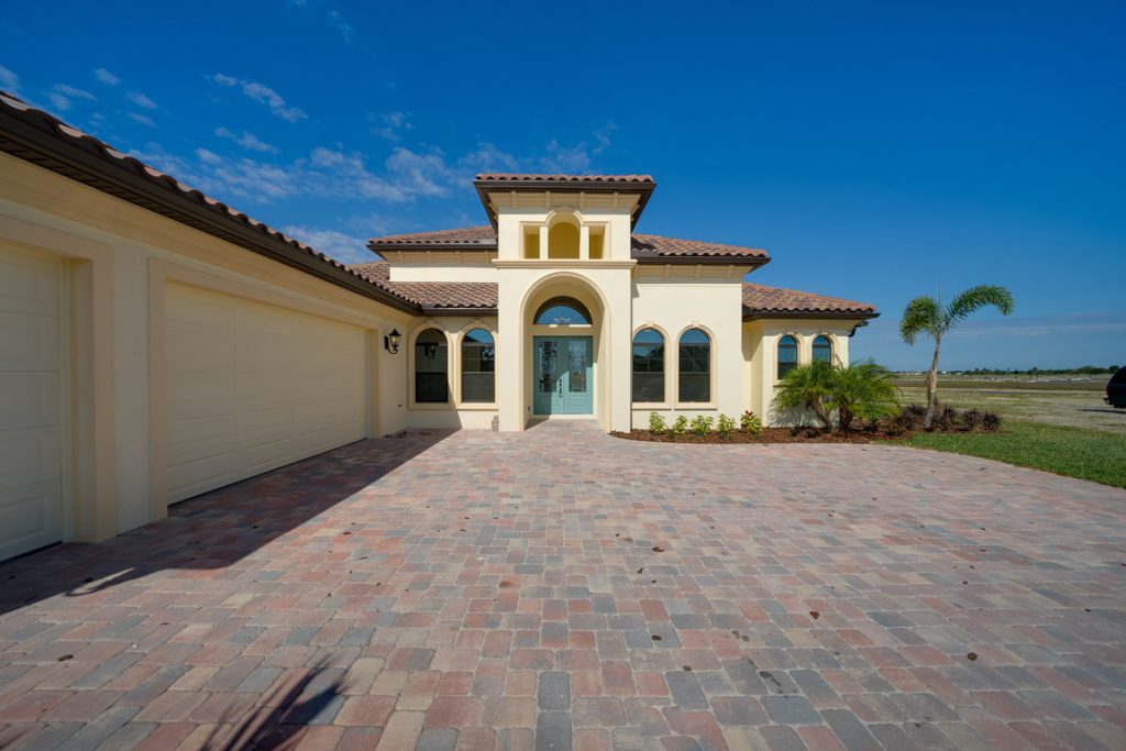 finished home walk through Marsh Harbor II floor plan by Stanley Homes in Viera FL (1)