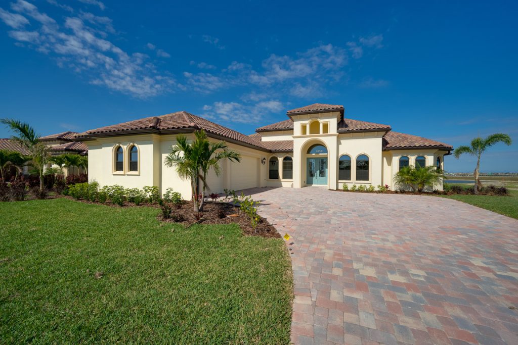 finished home walk through Marsh Harbor II floor plan by Stanley Homes in Viera FL (1)